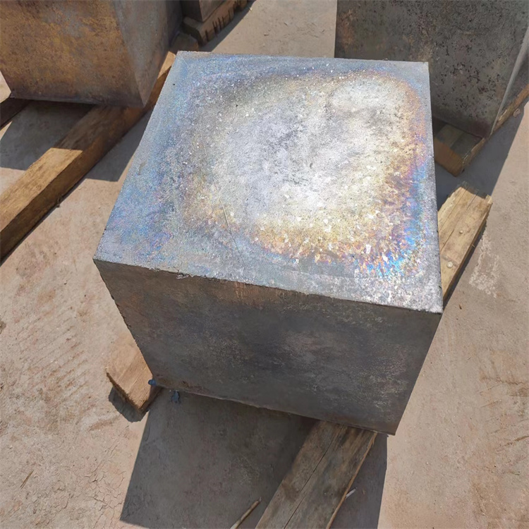 1704429093239143.jpg 浇铸铅块.jpg